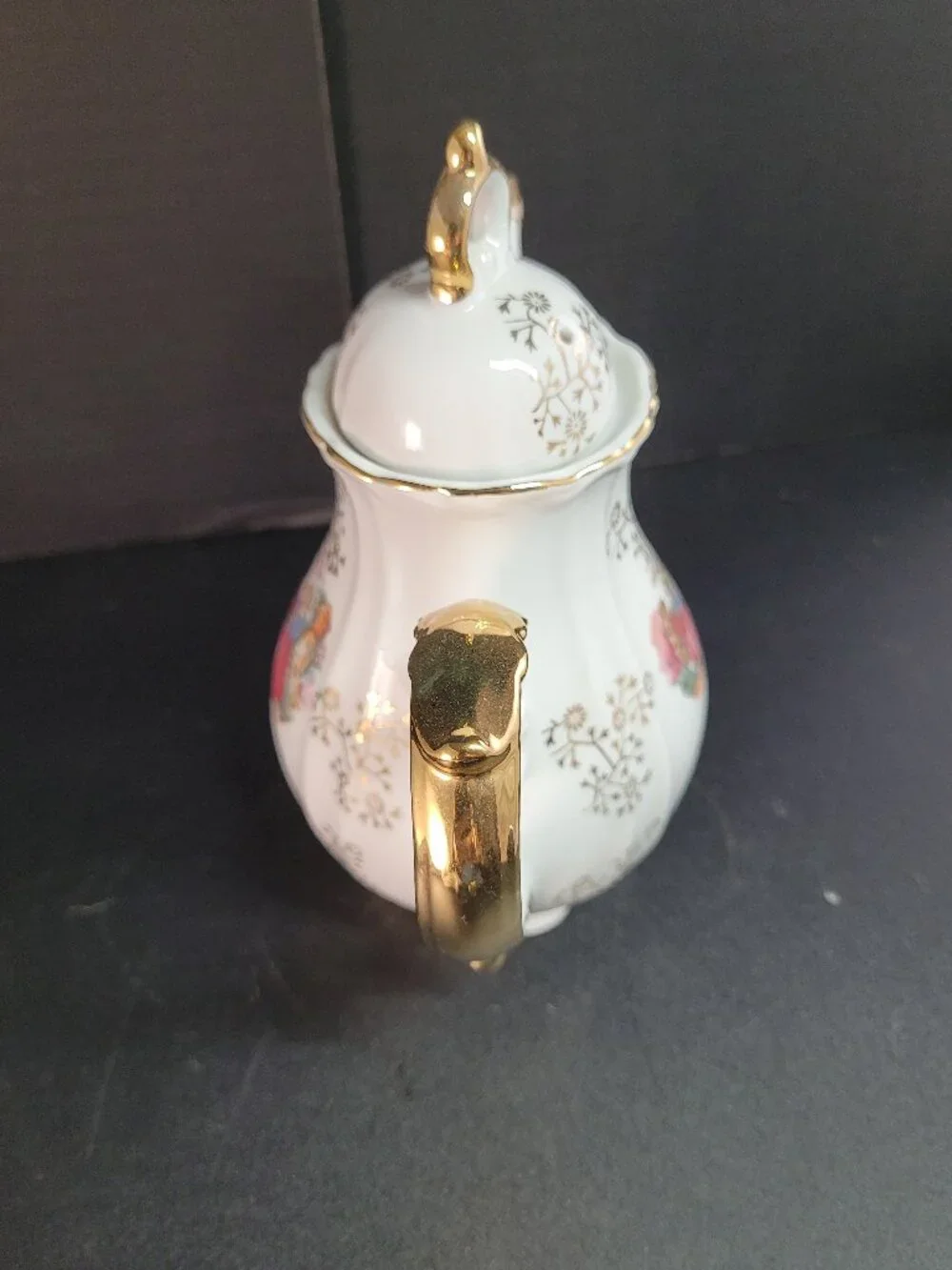 Vintage Gold Gilt Teapot Hand Painted Lovers Romeo & Juliet Made In Japan